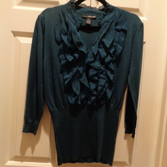 Willi Smith dark teal top! Front ruffle, keyhole neckline, stretchy knit - Picture 2 of 5